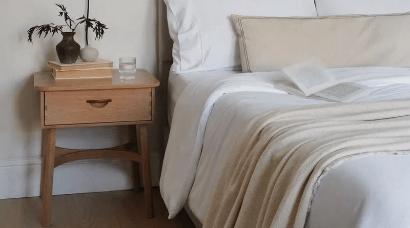 How a Cooling Duvet Cover Regulates Temperature While You Sleep