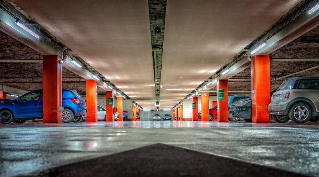 How to Save Big on Travel and Airport Parking